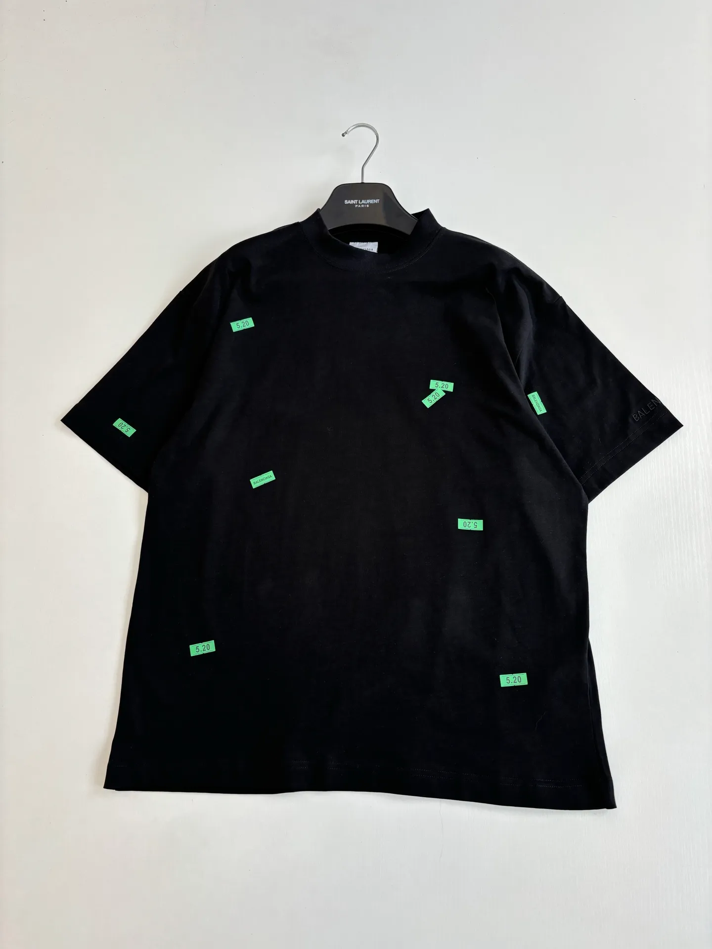 Balenciag*/ 26SS 520 ， ， ， ， ； ， 。 Size：XS/S/M/L